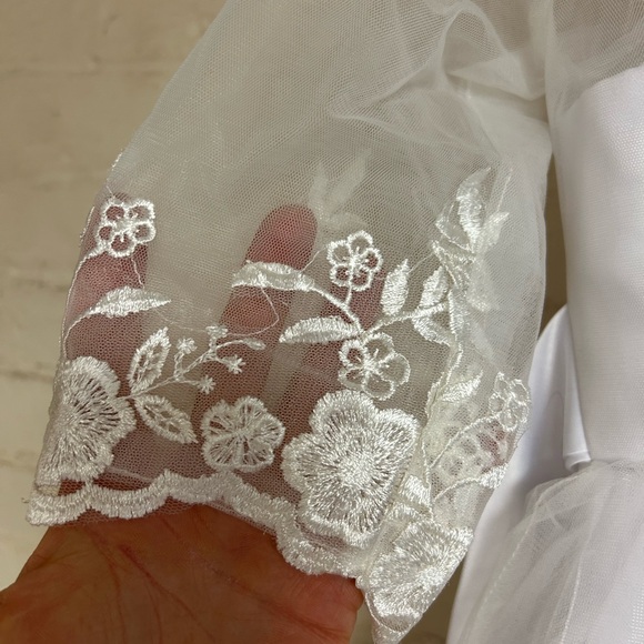 New girls’ communion / flower girl dress - Picture 5 of 5